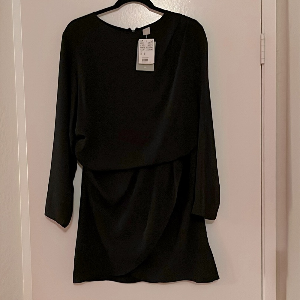 NWT H&M Draped Dress - Mini - Women’s Large